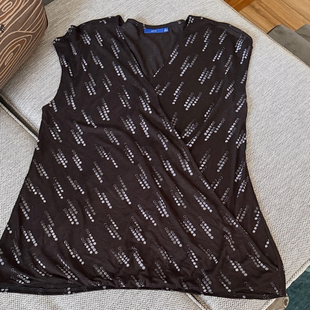 Apt. 9 Black Sleeveless Wrap-Front Blouse with Gray Dot Motif Size XL